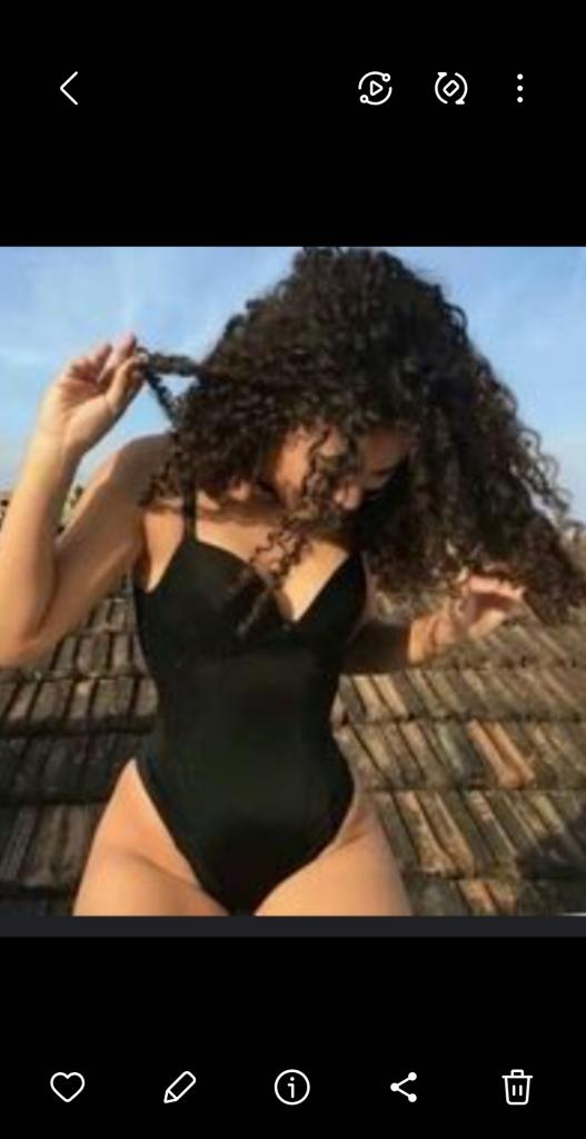 Chica busca chico en Cádiz: 