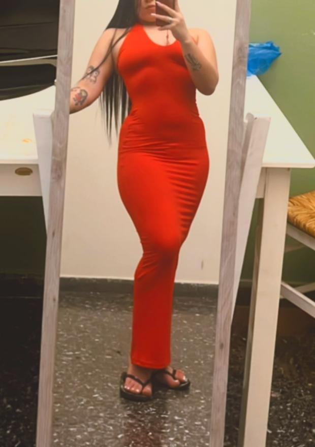 Chica busca chico en Huelva: 