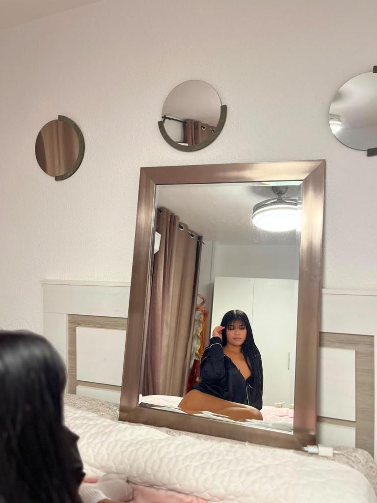 604339702: Chica busca chico en Asturias