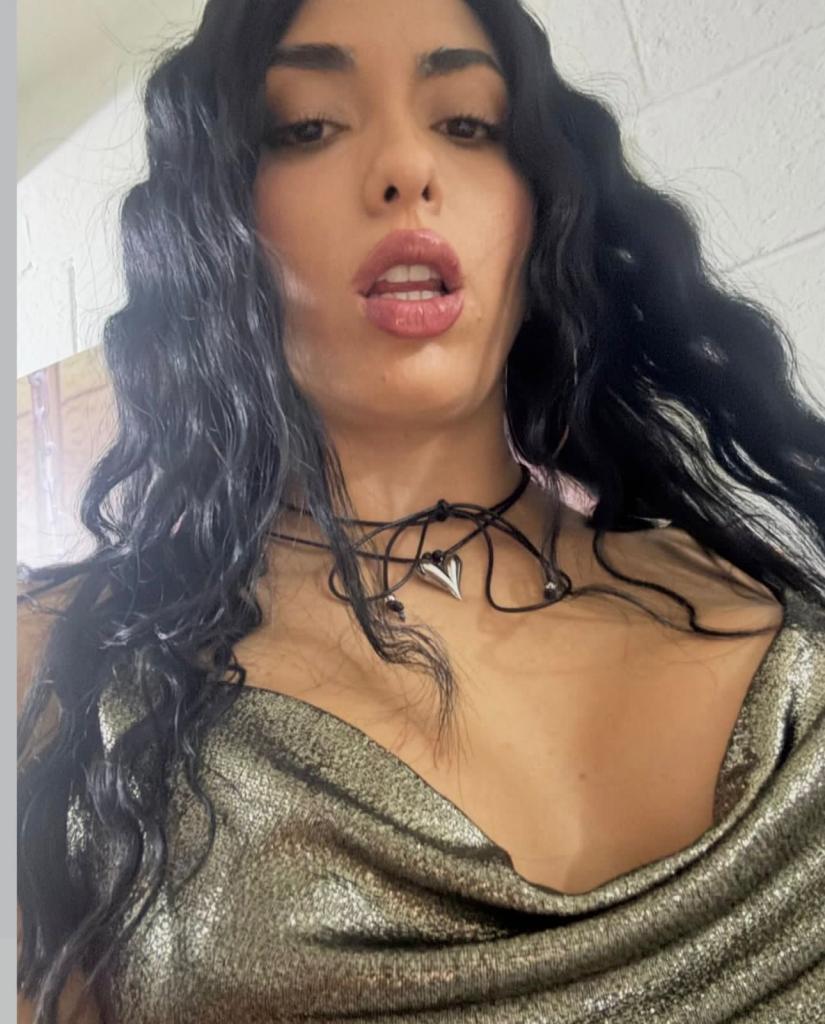 Chica busca chico en Cádiz: 