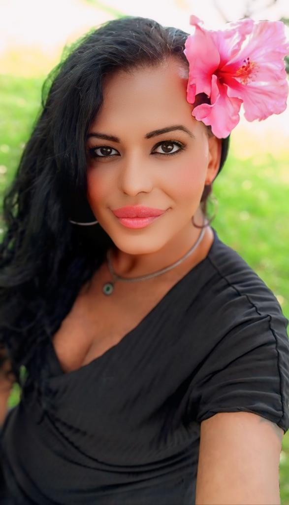 640534401: Transexual en Castellón