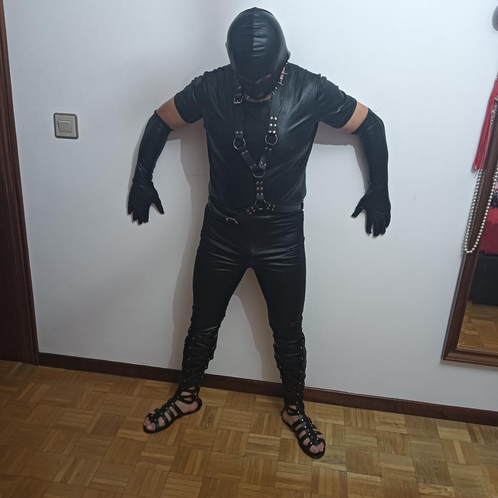 Chica busca chico en Asturias: 