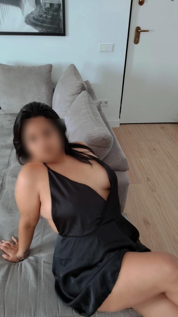 642817880: Chica busca chico en Madrid