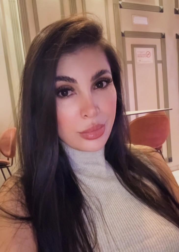 611214577: Chica busca chico en Madrid