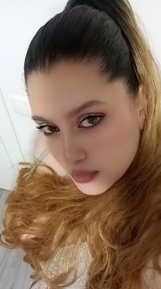 Chica busca chico en Granada: 