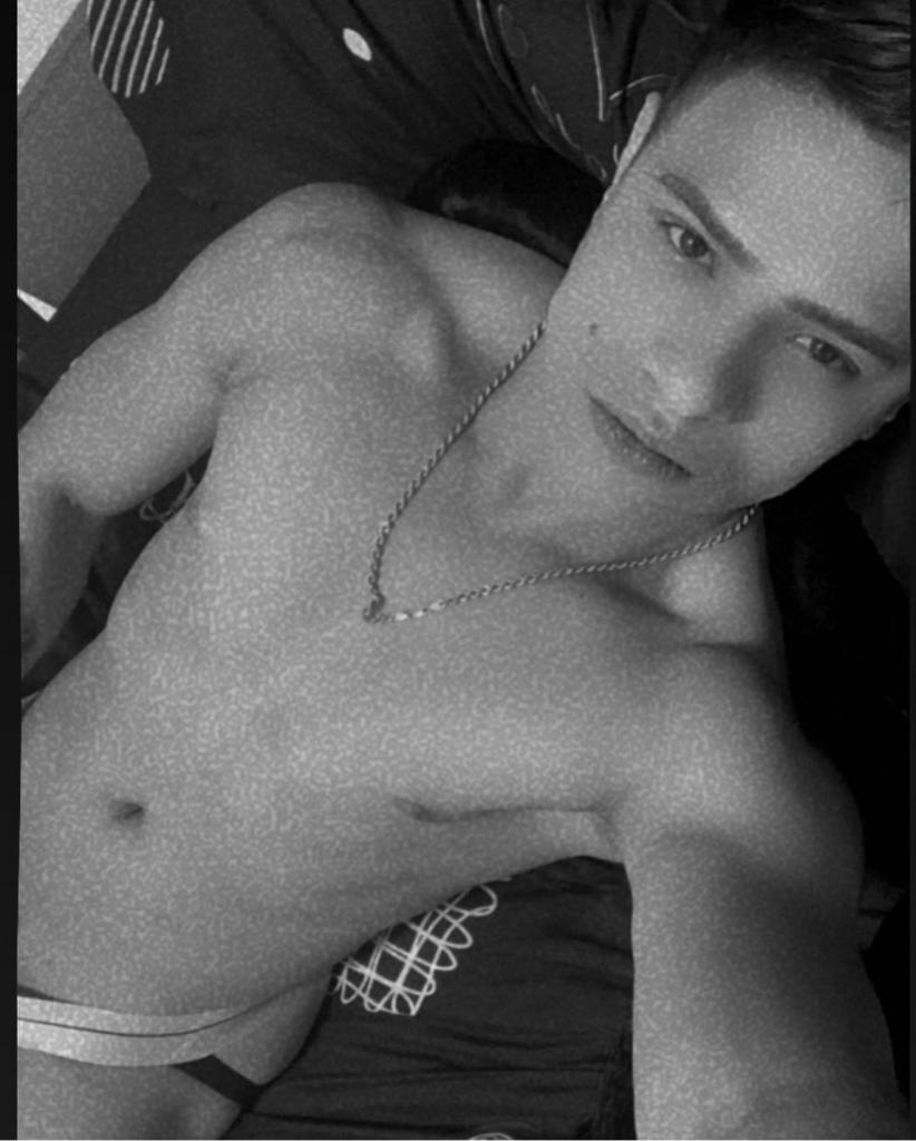 Chico busca chica en La Coruña: 