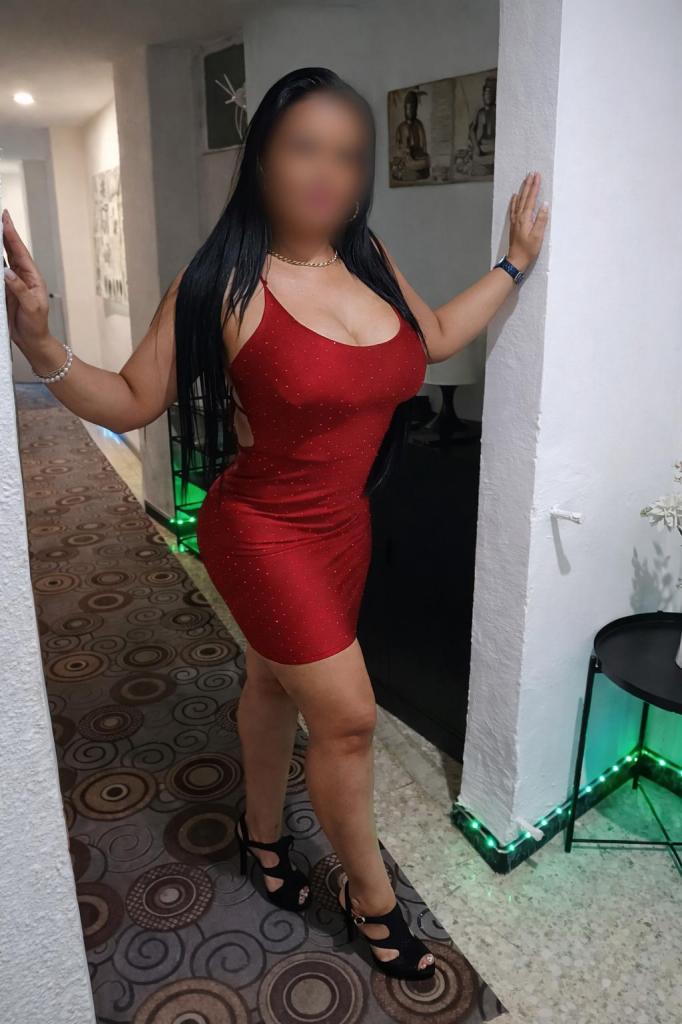 643465373: Chica busca chico en Zaragoza