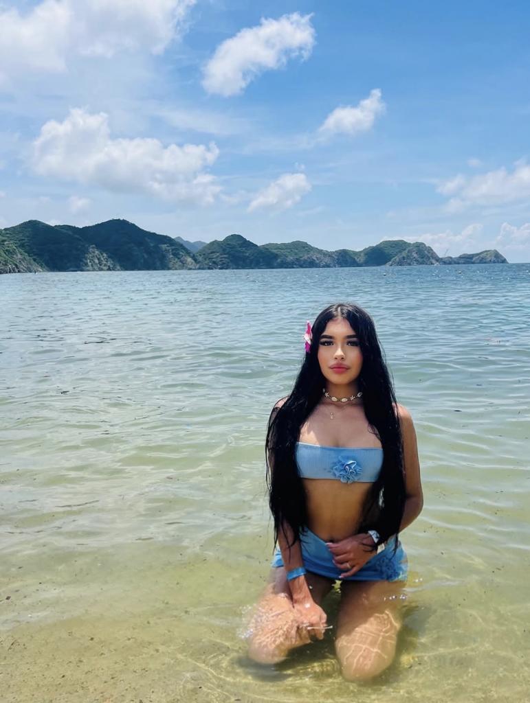 Chica busca chico en Tenerife: 