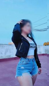 643783711: Chica busca chico en Málaga