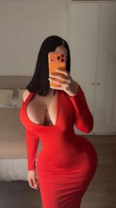 711223823: Chica busca chico en Barcelona