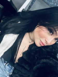 667412213: Chica busca chico en Pontevedra