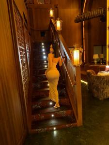 672421590: Chica busca chico en Granada