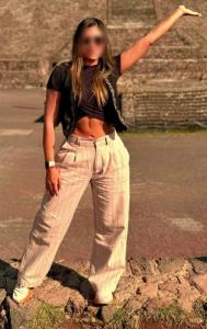 696080761: Chica busca chico en La Coruña