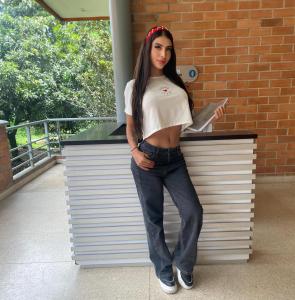 613319797: Chica busca chico en Almería