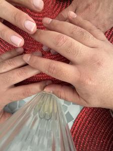 614288481: Chico busca chica en León