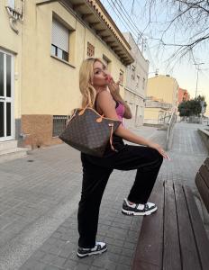 657270353: Travesti en Barcelona