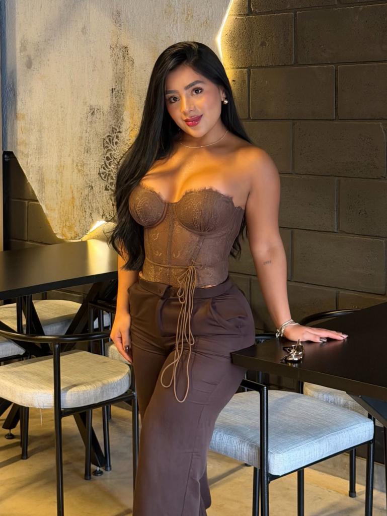 Chica busca chico en Barcelona: 