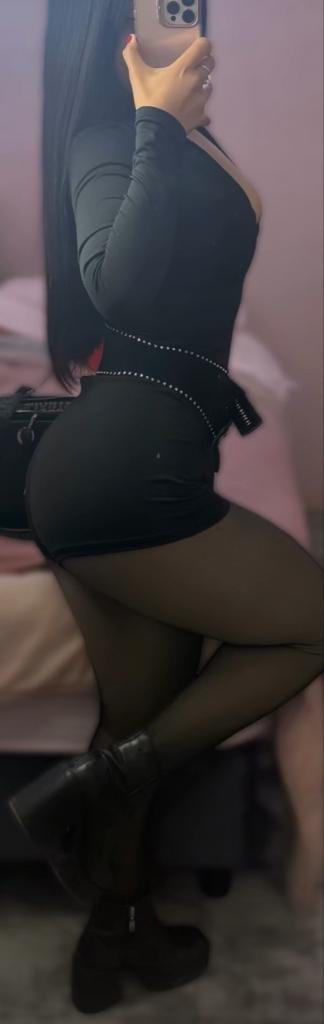 641653506: Chica busca chico en León