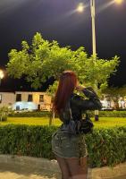 647297745: Chica busca chico en Valencia