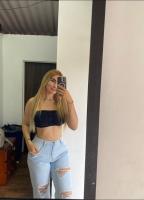 647652860: Chica busca chico en Badajoz