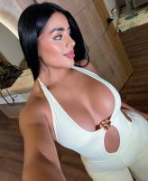 631225726: Chica busca chico en Barcelona