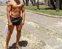 635846086: Chico busca chica en Tarragona