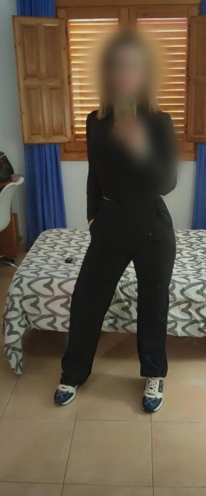 Chica busca chico en Tenerife: 