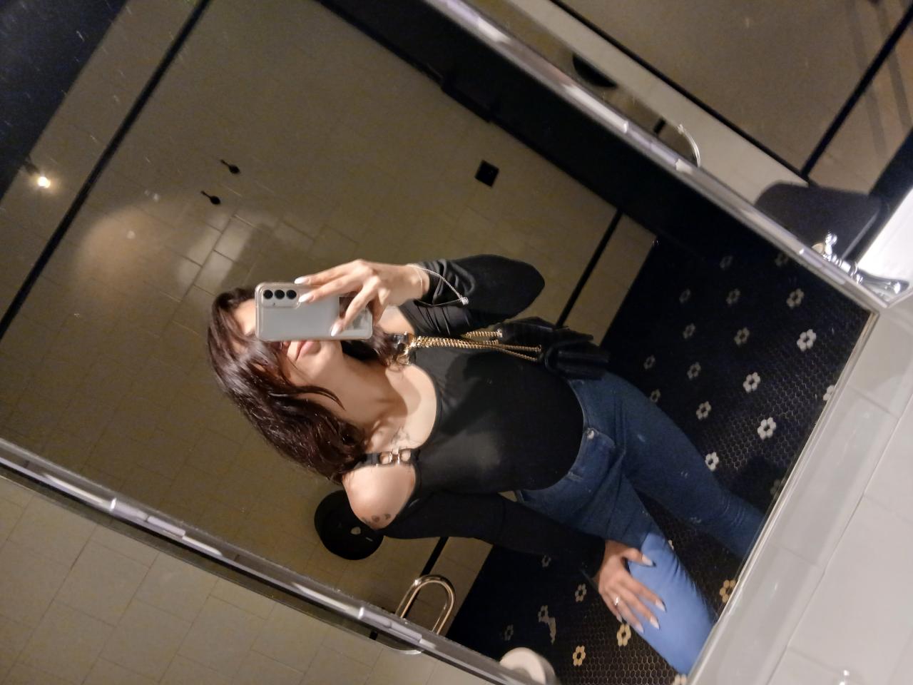 Chica busca chico en Cádiz: 