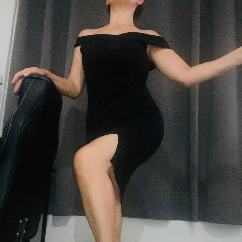 634390530: Chica busca chico en Alicante
