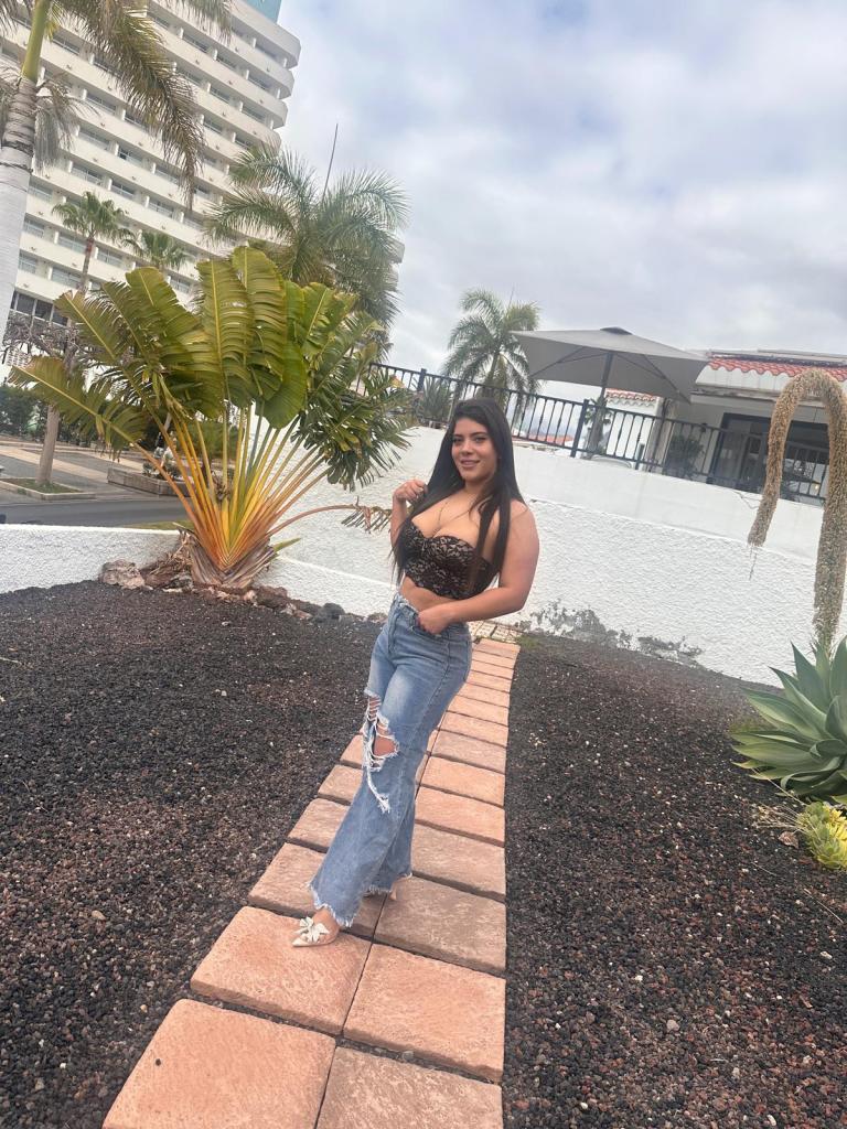 642569908: Chica busca chico en Cádiz