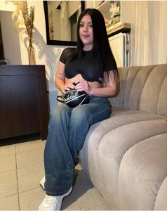 666385398: Chica busca chico en Murcia