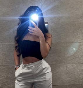 684779772: Chica busca chico en Cádiz