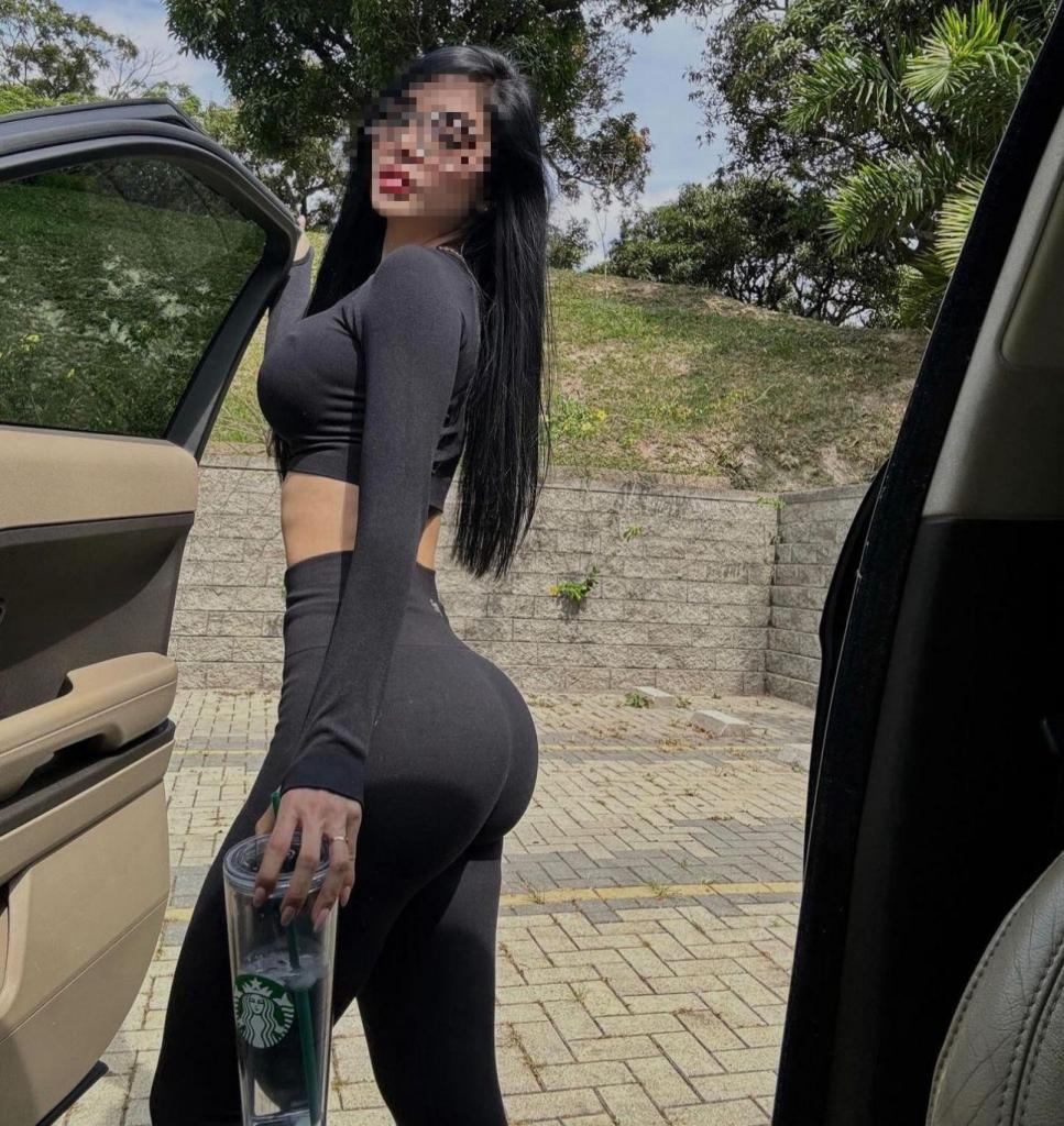 Chica busca chico en Granada: Chica busca chico