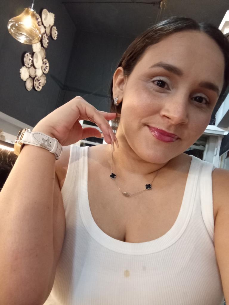 Chica busca chico en Cádiz: 