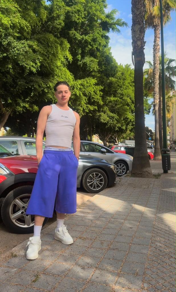 Chico busca chica en Alicante: 