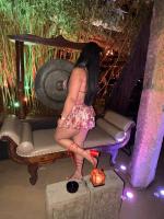 617532764: Chica busca chico en La Coruña