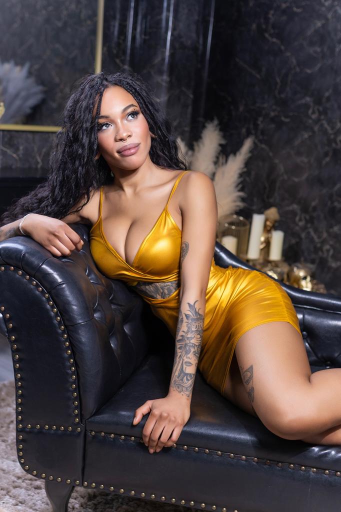 Chica busca chico en Barcelona: 