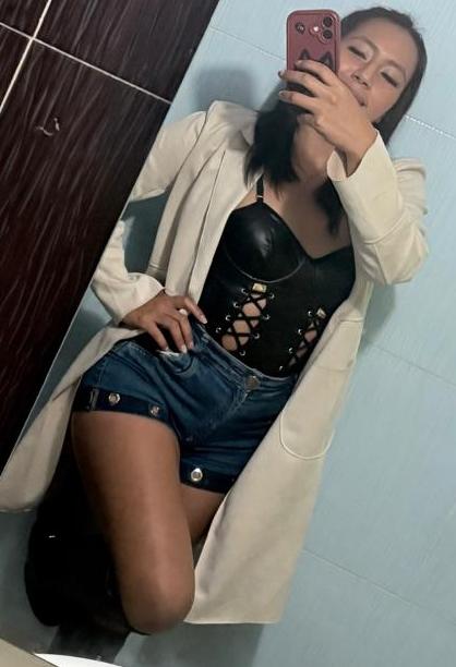 Chica busca chico en Albacete: Chica busca chico