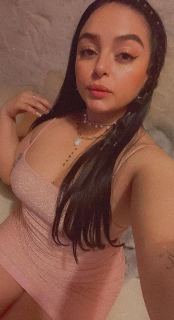 Chica busca chico en Cádiz: 