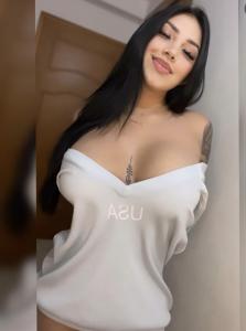 604924100: Chica busca chico en Menorca