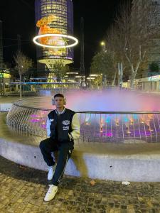 614527123: Chico busca chica en Alicante