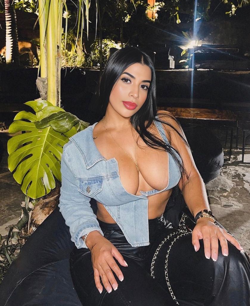 613395178: Chica busca chico en Mallorca