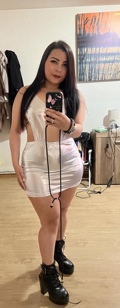 Chica busca chico en Asturias: 