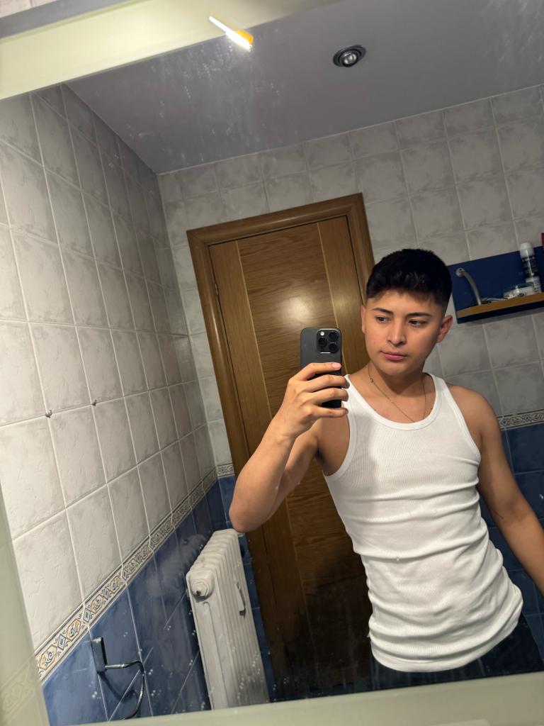 Chico busca chica en Alicante: 