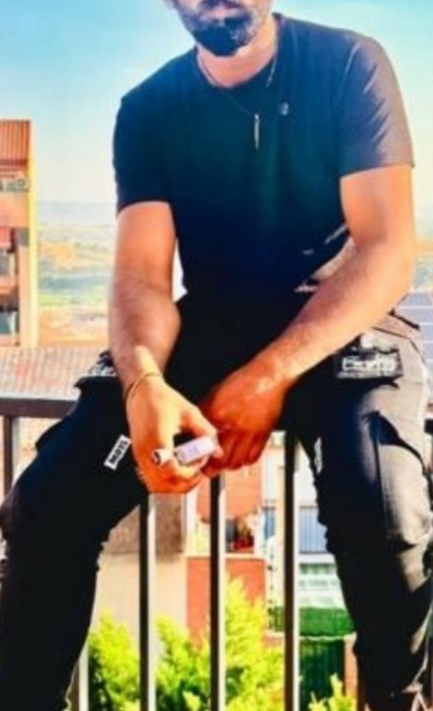 Chico busca chica en Valencia: 