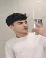 614906978: Chico busca chica en Zaragoza