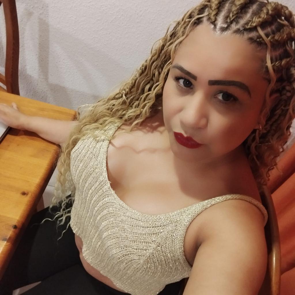 Chica busca chico en Gerona: 