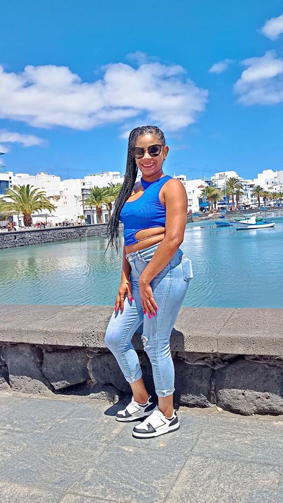 Chica busca chico en La Coruña: 