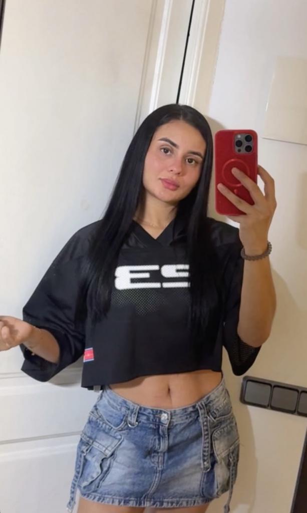 Chica busca chico en Barcelona: 