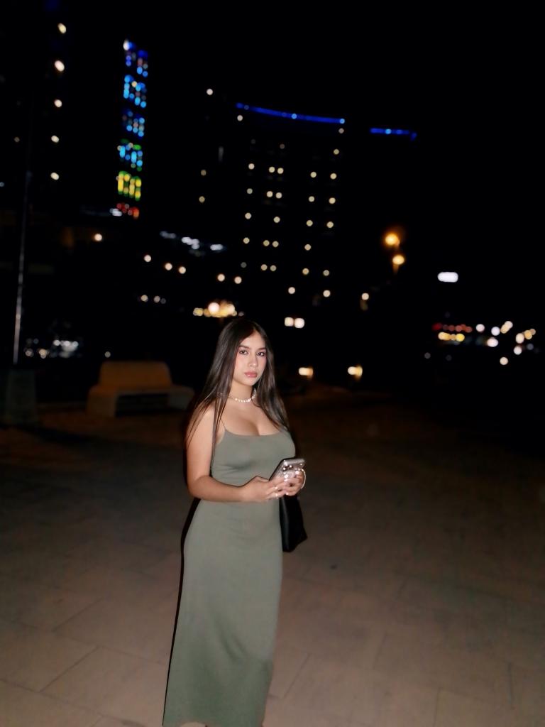 647162929: Chica busca chico en Ibiza